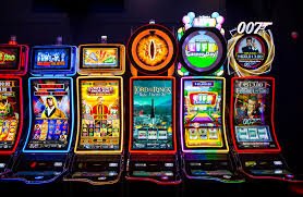 Koleksi permainan Play'n GO di vslots88 menampilkan Aviator, Sweet Bonanza, dan Gates of Olympus